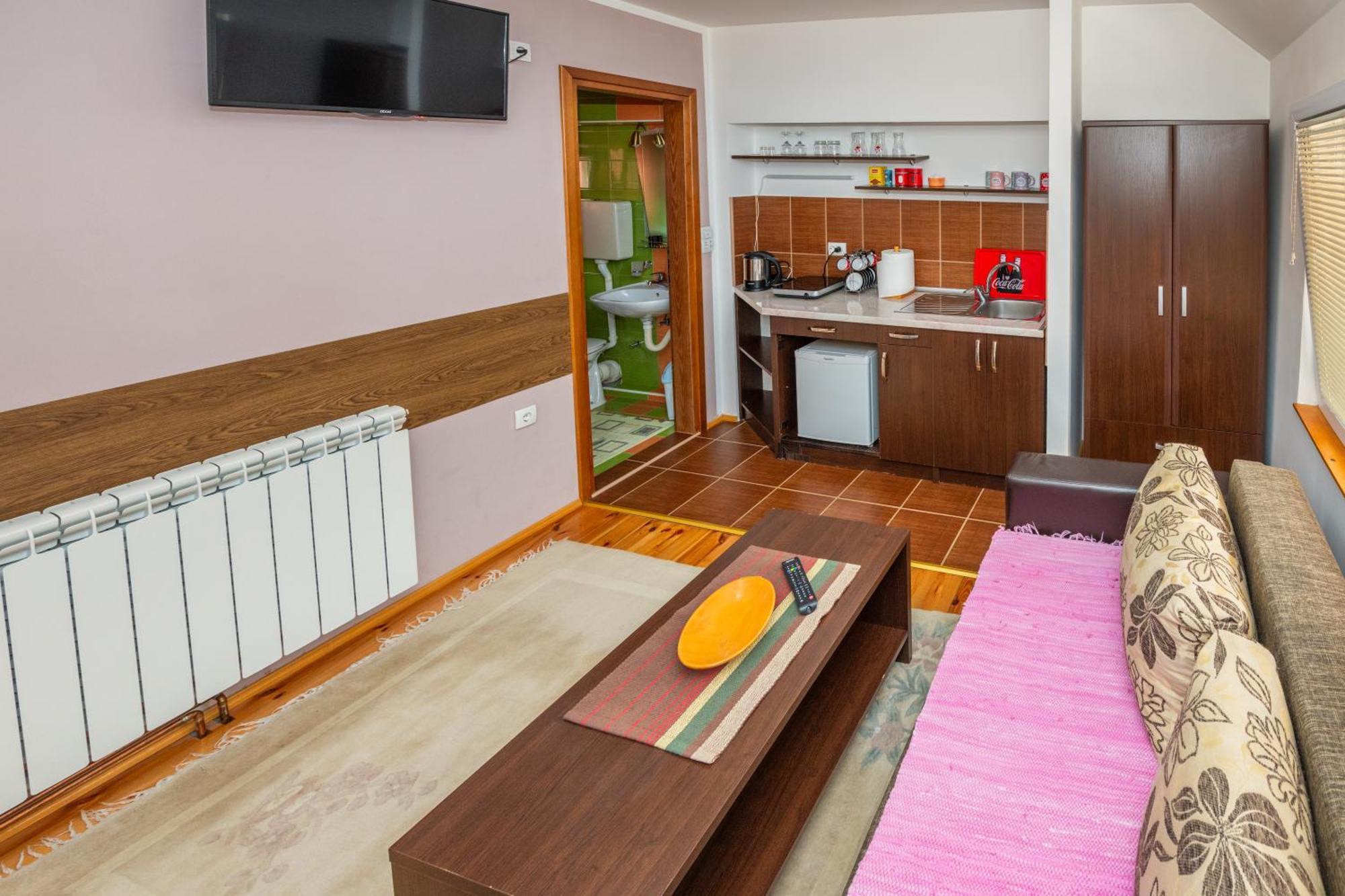 Rooms Sejo 콜라신 외부 사진